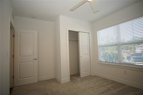 House in SUMMERS CAY in Thonotosassa, Florida 3 bedrooms, 153.29 sq.m. № 1760118 - photo 15