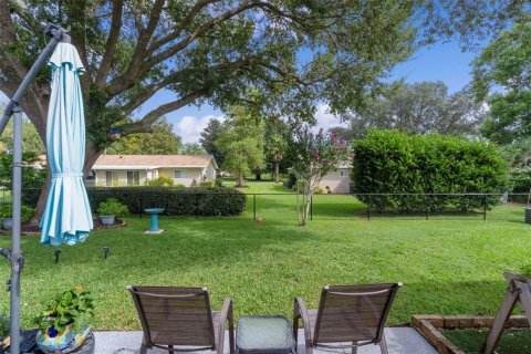 House in Summerfield, Florida 2 bedrooms, 106.28 sq.m. № 1903943 - photo 16
