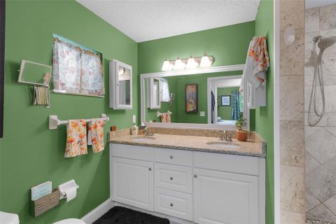 House in Summerfield, Florida 2 bedrooms, 106.28 sq.m. № 1903943 - photo 30