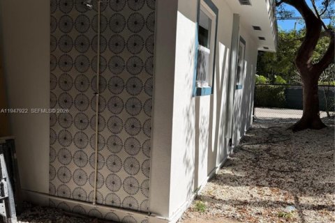 House in Key Largo, Florida 2 bedrooms, 52.03 sq.m. № 2004020 - photo 14