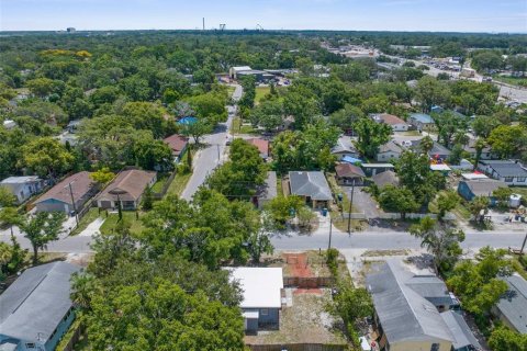 House in Tampa, Florida 2 bedrooms, 80.55 sq.m. № 1784613 - photo 24