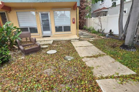 Copropriété à louer à Fort Lauderdale, Floride: 1 chambre, 53.88 m2 № 2399832 - photo 2