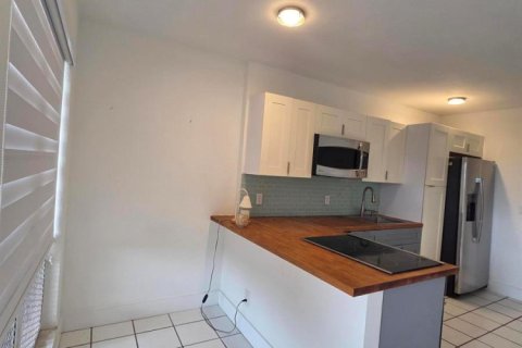 Copropriété à louer à Fort Lauderdale, Floride: 1 chambre, 53.88 m2 № 2399832 - photo 3