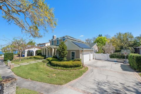 Villa ou maison à vendre à Tarpon Springs, Floride: 4 chambres, 286.79 m2 № 2155855 - photo 4