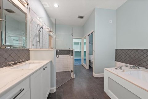 Villa ou maison à vendre à Tarpon Springs, Floride: 4 chambres, 286.79 m2 № 2155855 - photo 25