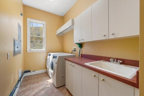 Villa ou maison à vendre à Tarpon Springs, Floride: 4 chambres, 286.79 m2 № 2155855 - photo 27