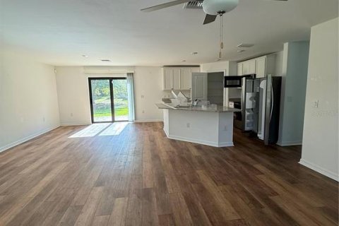 Villa ou maison à vendre à North Port, Floride: 3 chambres, 135.92 m2 № 2198961 - photo 4