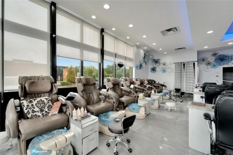 Immobilier commercial à vendre à Valrico, Floride № 1334993 - photo 6