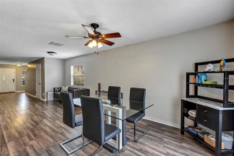 Touwnhouse à vendre à Orlando, Floride: 3 chambres, 173.91 m2 № 2147570 - photo 28