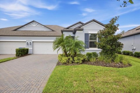 Villa ou maison à Land O' Lakes, Floride 3 chambres, 182.83 m2 № 2371121