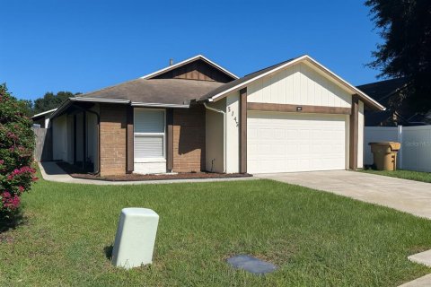 House in Kissimmee, Florida 3 bedrooms, 127.93 sq.m. № 1902439 - photo 2