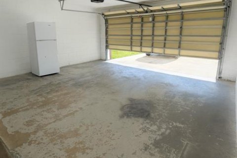 House in Kissimmee, Florida 3 bedrooms, 127.93 sq.m. № 1902439 - photo 16