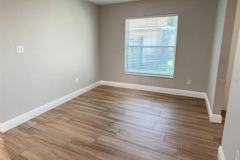 House in Kissimmee, Florida 3 bedrooms, 127.93 sq.m. № 1902439 - photo 6