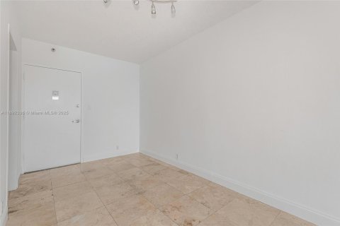 Copropriété à vendre à Miami Beach, Floride: 1 chambre, 79.15 m2 № 1944044 - photo 8