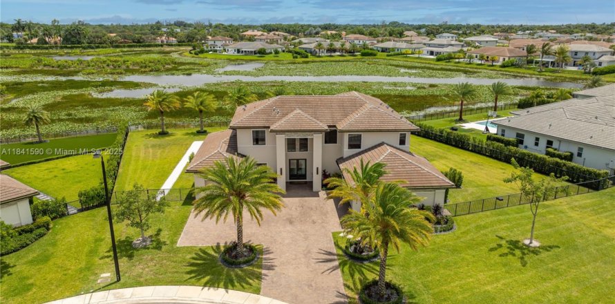 Villa ou maison à Davie, Floride 6 chambres, 418.15 m2 № 1834071