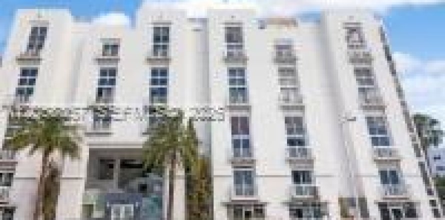 Condo in Miami Beach, Florida, 1 bedroom № 2254080