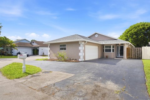 Casa en venta en Davie, Florida, 3 dormitorios, 110.65 m2 № 2190386 - foto 3