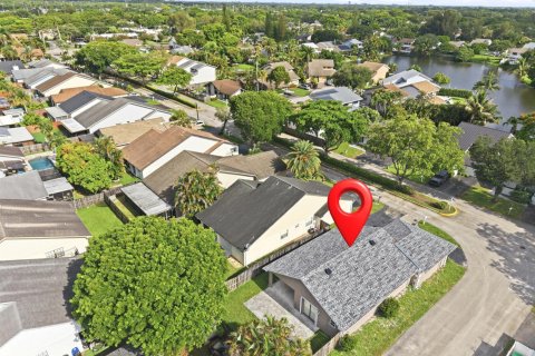 Casa en venta en Davie, Florida, 3 dormitorios, 110.65 m2 № 2190386 - foto 25