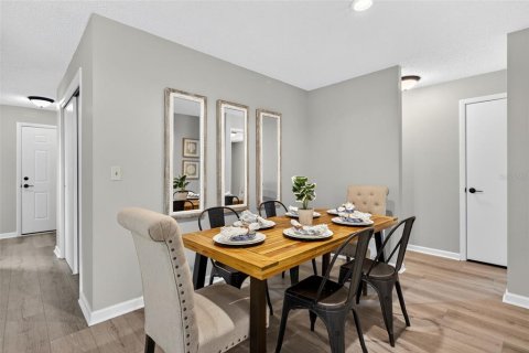 Casa en alquiler en Spring Hill, Florida, 2 dormitorios, 122.63 m2 № 1914698 - foto 11