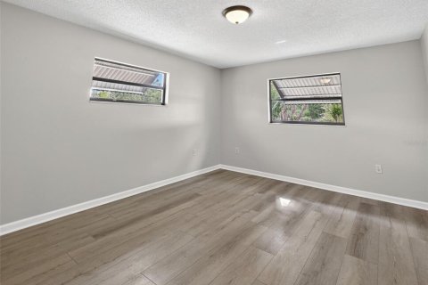 Casa en alquiler en Spring Hill, Florida, 2 dormitorios, 122.63 m2 № 1914698 - foto 21