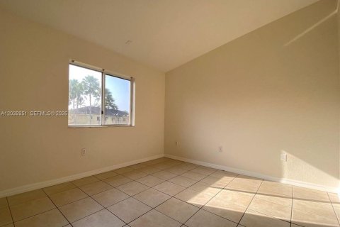 Condominio en alquiler en Homestead, Florida, 2 dormitorios, 84.54 m2 № 2086153 - foto 24