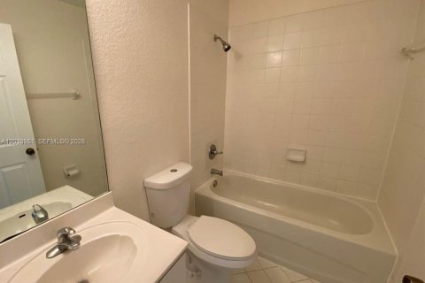 Condominio en alquiler en Homestead, Florida, 2 dormitorios, 84.54 m2 № 2086153 - foto 16