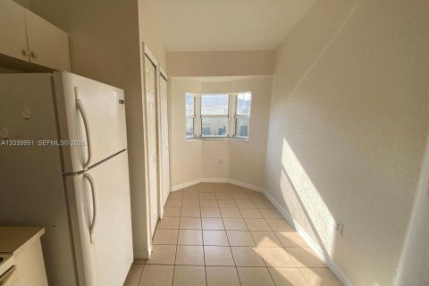 Condominio en alquiler en Homestead, Florida, 2 dormitorios, 84.54 m2 № 2086153 - foto 21