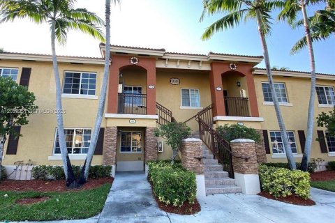 Condominio en alquiler en Homestead, Florida, 2 dormitorios, 84.54 m2 № 2086153 - foto 12