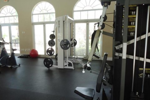 Condominio en alquiler en Homestead, Florida, 2 dormitorios, 84.54 m2 № 2086153 - foto 10