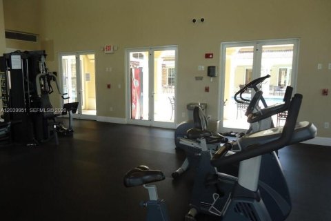 Condominio en alquiler en Homestead, Florida, 2 dormitorios, 84.54 m2 № 2086153 - foto 11