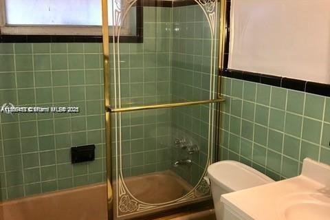 Condo in Hollywood, Florida, 1 bedroom  № 1981347 - photo 5