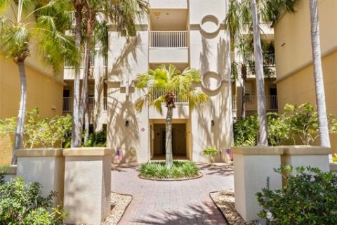 Condo in Palm Coast, Florida, 3 bedrooms  № 1651747 - photo 1