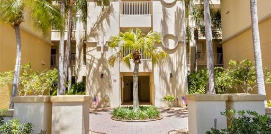 Condo in Palm Coast, Florida, 3 bedrooms  № 1651747