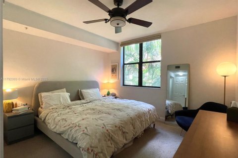 Condo in Coral Gables, Florida, 2 bedrooms  № 1656175 - photo 11
