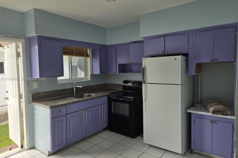Apartamento en North Miami, Florida 2 dormitorios № 2407624