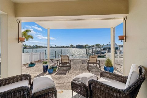 Immobilier commercial à vendre à Indian Rocks Beach, Floride: 551.1 m2 № 2124368 - photo 23