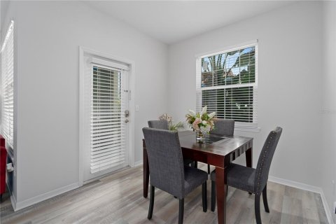Copropriété à vendre à Tampa, Floride: 2 chambres, 106.47 m2 № 2093691 - photo 12