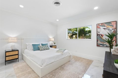 Villa ou maison à vendre à Fort Lauderdale, Floride: 4 chambres, 198.35 m2 № 1973236 - photo 4