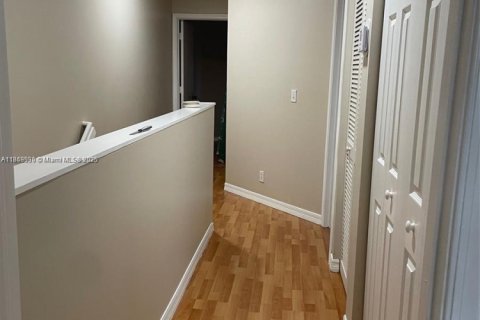 Adosado en alquiler en Weston, Florida, 3 dormitorios, 134.06 m2 № 1921139 - foto 19