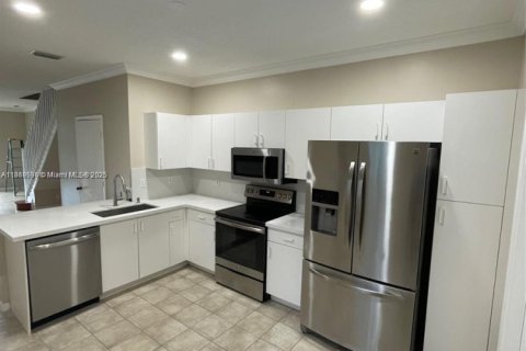 Adosado en alquiler en Weston, Florida, 3 dormitorios, 134.06 m2 № 1921139 - foto 15