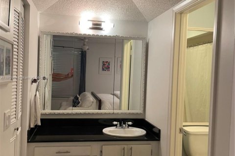 Condominio en venta en Delray Beach, Florida, 2 dormitorios, 95.04 m2 № 1969161 - foto 18