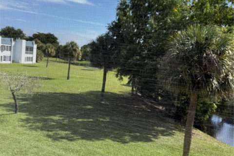 Condominio en venta en Delray Beach, Florida, 2 dormitorios, 95.04 m2 № 1969161 - foto 2