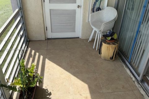 Condominio en venta en Delray Beach, Florida, 2 dormitorios, 95.04 m2 № 1969161 - foto 8