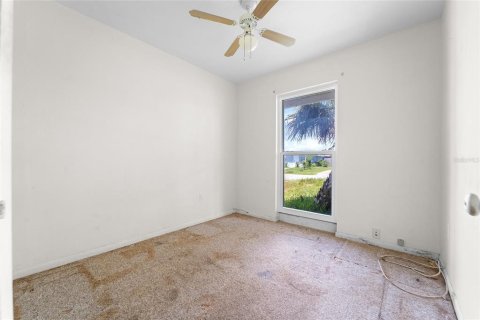 House in North Port, Florida 3 bedrooms, 79.06 sq.m. № 1870395 - photo 12