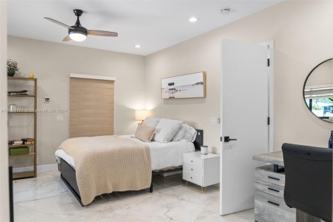 House in Oakland Park, Florida 3 bedrooms, 212.1 sq.m. № 1731789 - photo 29