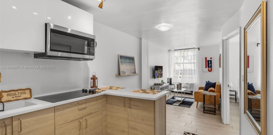 Condo à Miami Beach, Floride, 1 chambre  № 2066195