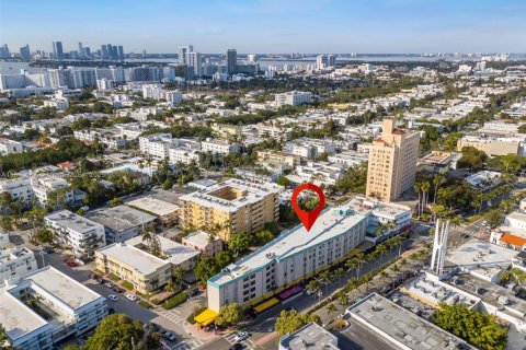 Copropriété à vendre à Miami Beach, Floride: 1 chambre, 38.09 m2 № 2066195 - photo 17