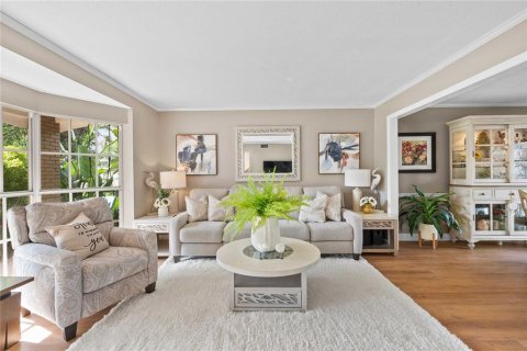 Купить виллу или дом в Тампа, Флорида 10 комнат, 206.99м2, № 1899974 - фото 5