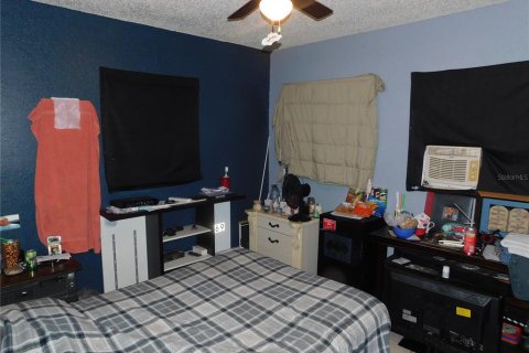 House in Holiday, Florida 3 bedrooms, 118.73 sq.m. № 1904641 - photo 11