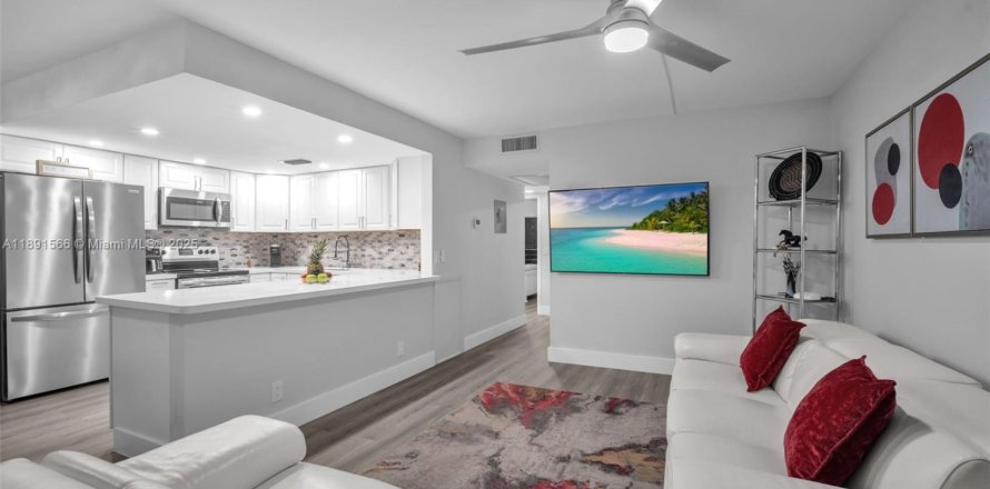 Condominio en Boca Raton, Florida, 2 dormitorios № 2019401